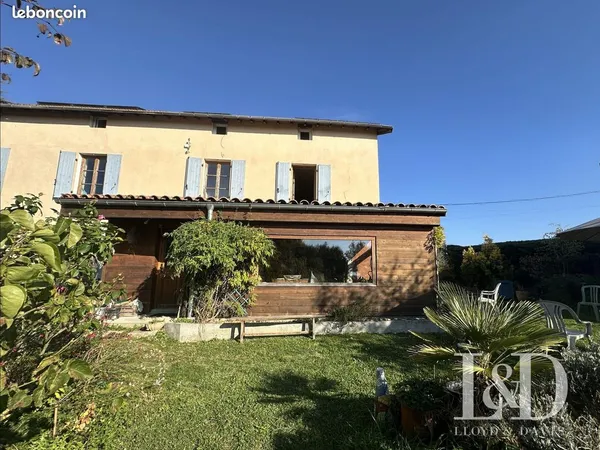 Maison 7 pièces 146 m² 