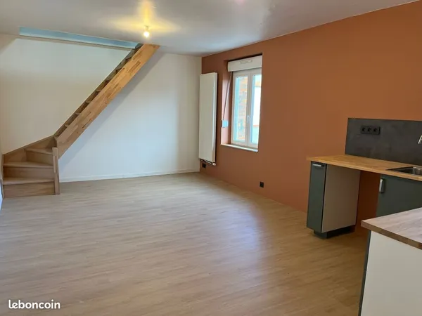 F2 duplex refait à neuf 