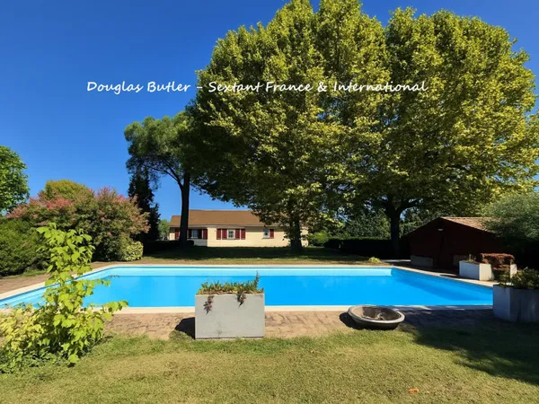 Maison individuelle 14 pièces 483 m² 