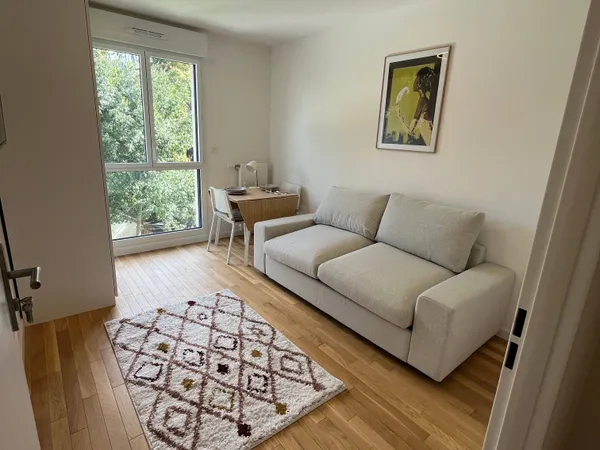 Appartement 1 pièce 11 m² 
