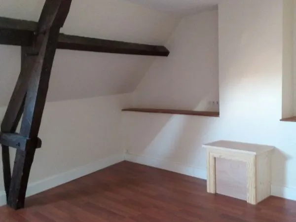 Appartement T3 JUILLAC 