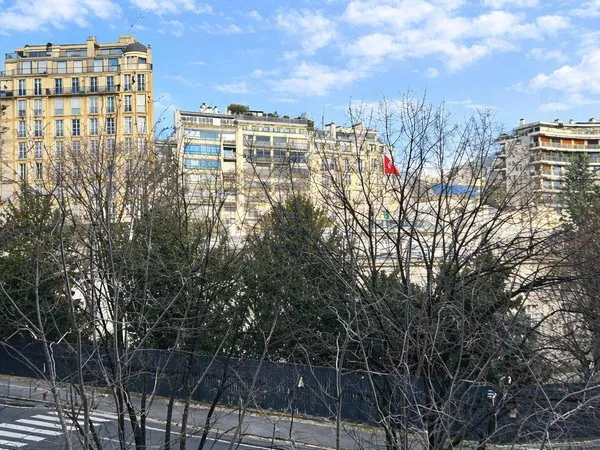 Appartement 2 pièces 67 m² 