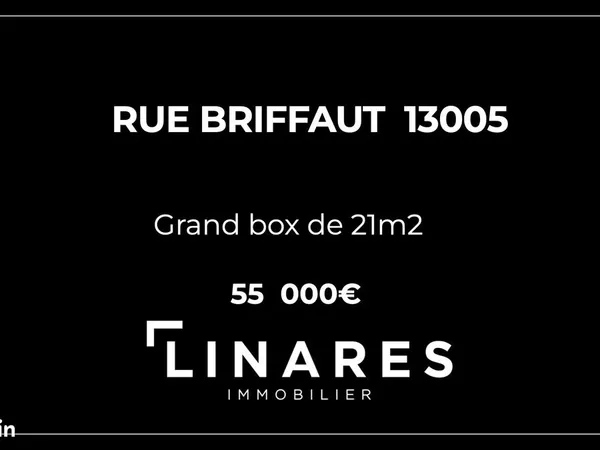 Parking/box 1 pièce 22 m² 
