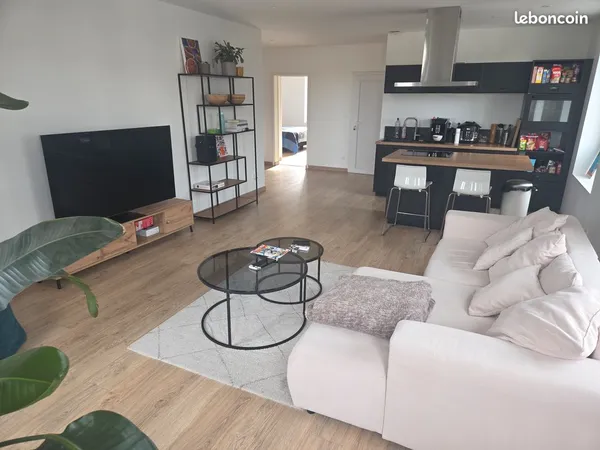 📍 Clermont-Ferrand - 3 pièces / 88 m² - Lumineux, calme + parking privé 