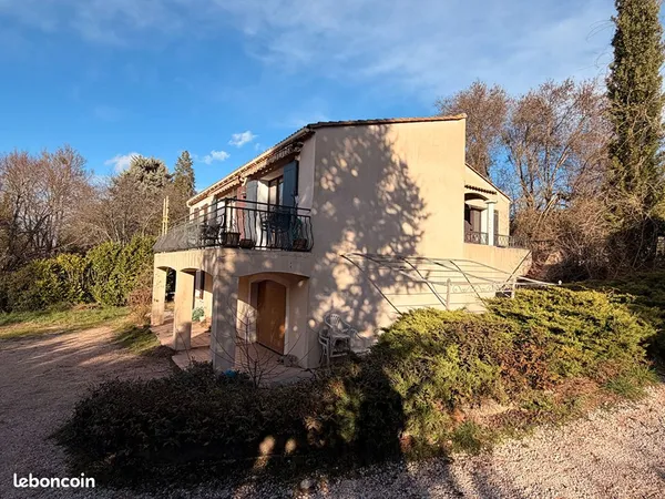 Maison 5 pièces 146 m² 