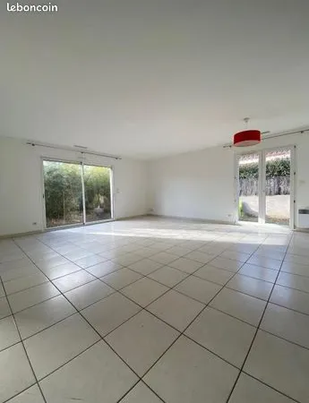Villa 4 pièces 96 m² 