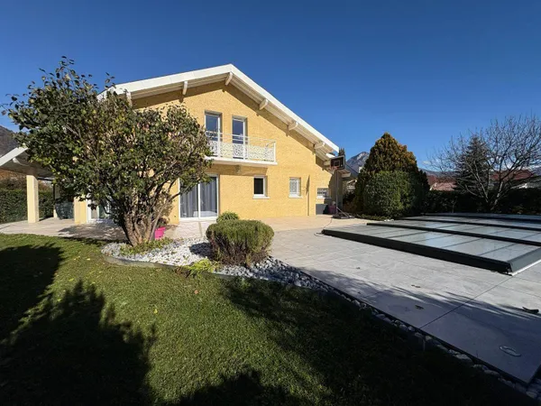 Maison 6 pièces 125 m² 