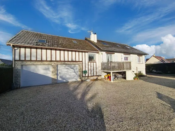 Maison 6 pièces 137 m² 