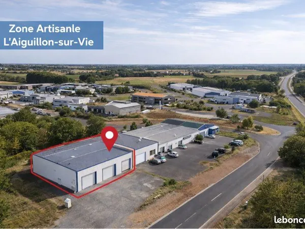 LOCAL / ATELIER 80 m² À LOUER 