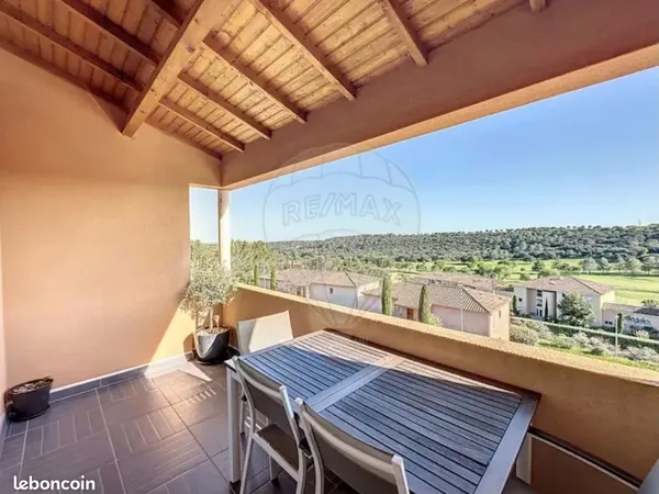 Location appartement T3 Golf de Vacquerolles 