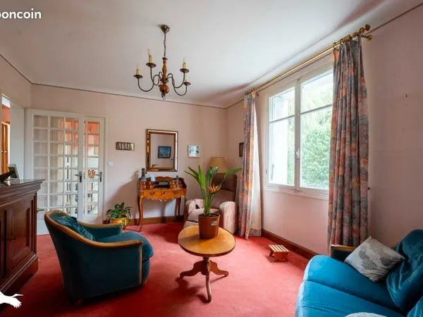 Maison de ville 6 pièces 147 m² 