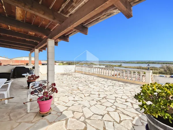 Appartement 6 pièces 185 m² 