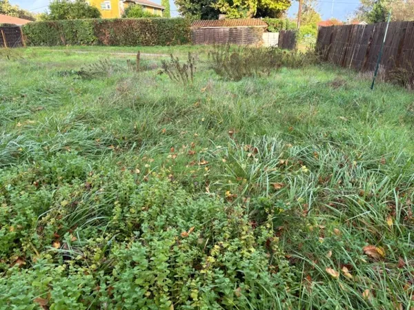Terrain 400 m² 