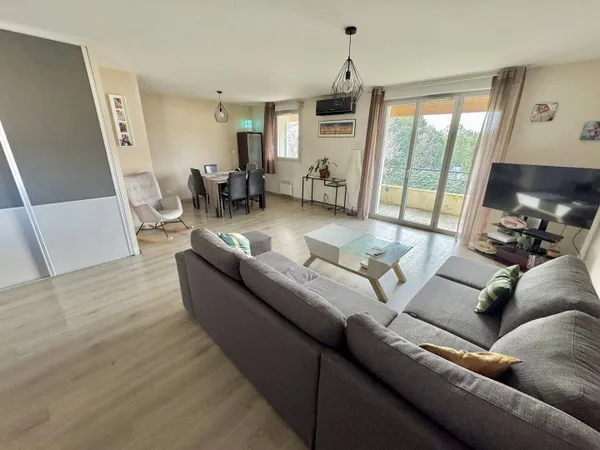 Appartement 3 pièces 74 m² 