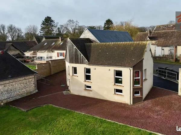 Maison 6 pièces 202 m² 
