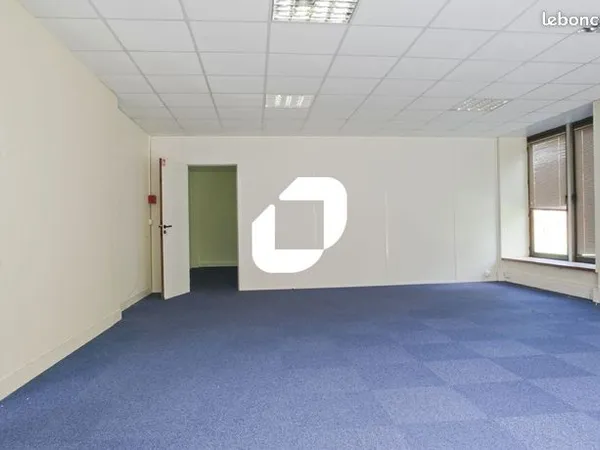 Bureaux 98 m² 