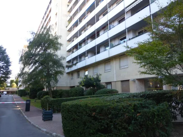 Appartement 1 pièce 11 m² 