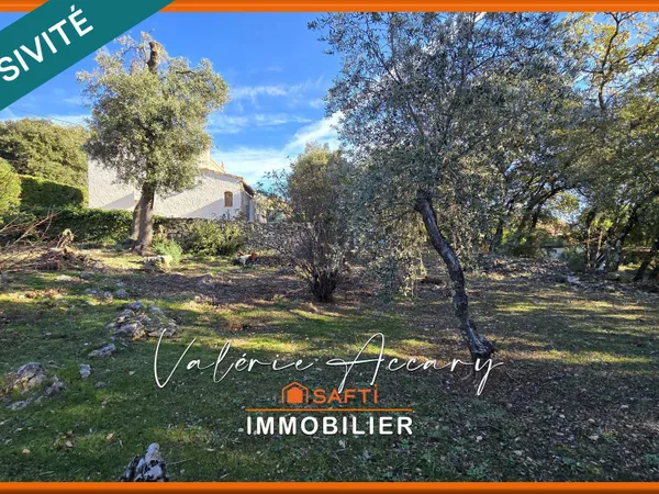 Sainte-Anastasie-sur-Issole : Villa individuelle de 54 m² sur un terrain de 885 m², 2 chambres, 