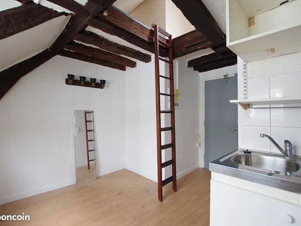 Appartement 1 pièce 11 m² 