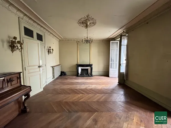 EXCLUSIVITÉ - VALENCE - APPARTEMENT T7 - 252 m² 