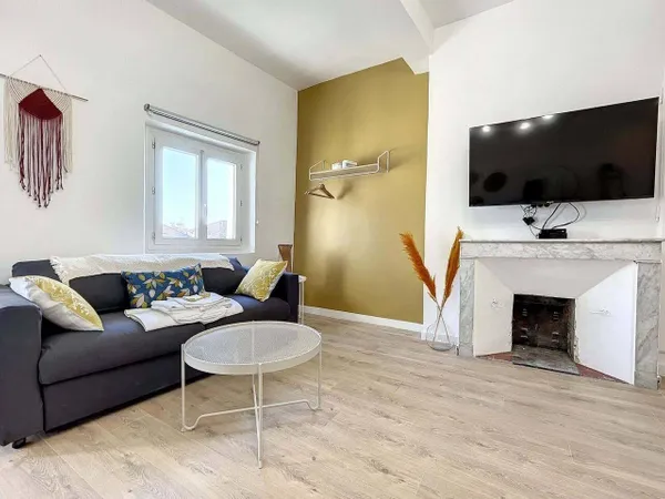 Appartement 1 pièce 43 m² 