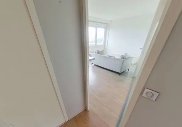 APPARTEMENT T3 // RUE DE MARGNOLLES // CALUIRE-ET-CUIRE 