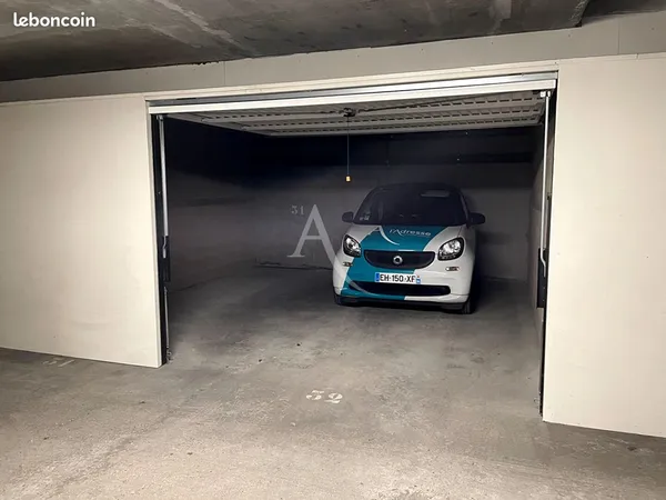 Parking/box 20 m² ANTONY 