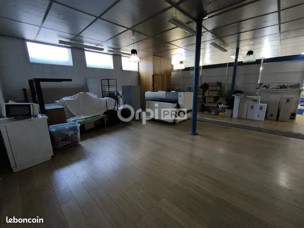 Local commercial 237 m² 