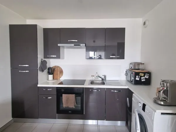 Vends 2 pièces 41 m2 La Rochette centre ville, résidence des Impressionistes 