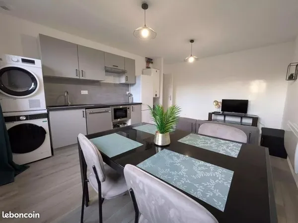 Appartement 4 pièces 77 m² 