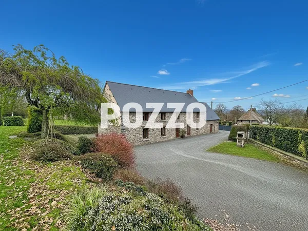 A VENDRE, MAISON EN PIERRES DE 6 PIECES PRINCIPALES à SOULEUVRE EN BOCAGE (14350) 