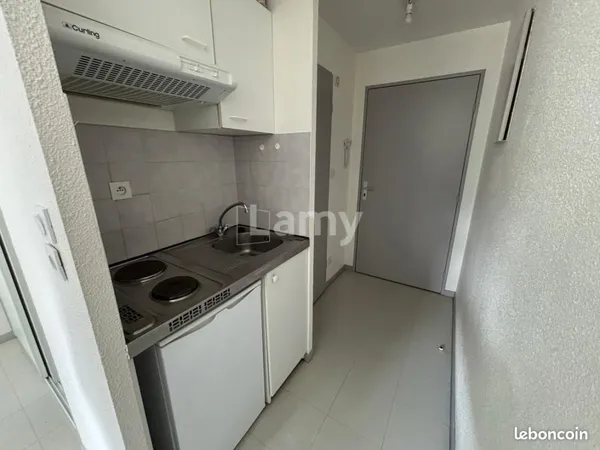Appartement 1 pièce 17 m² 