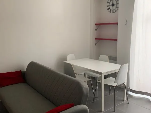 Joli T2 meublé centre ville dispo mi décembre 