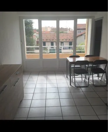 Studio meublé + parking sécurisé 