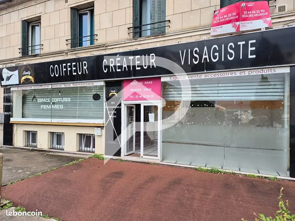 Local commercial 97 m² CREIL 