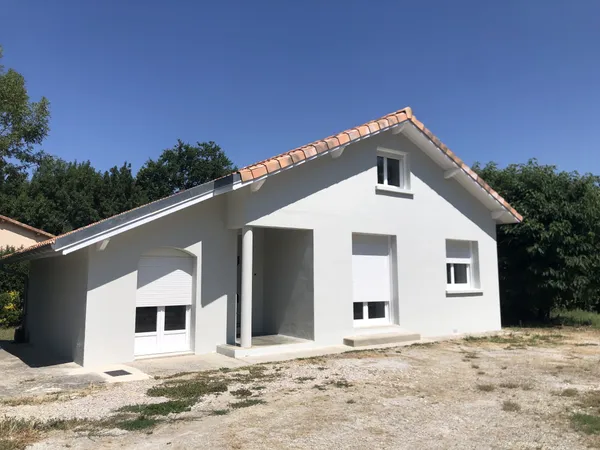 Maison rénovée - 88.56 M2 - 31250 REVEL 