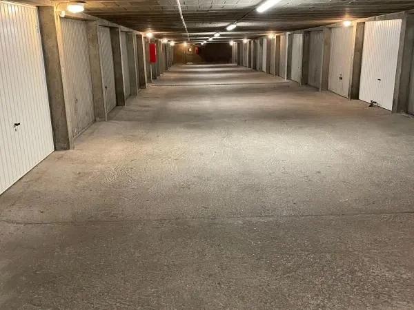 Garage/box Caluire Et Cuire 