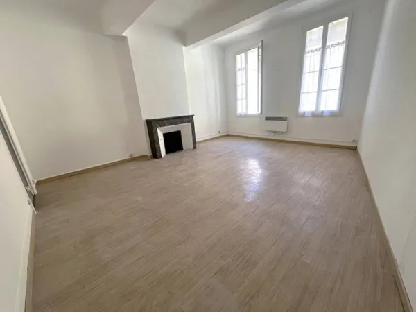 Appartement 1 pièce 46 m² 