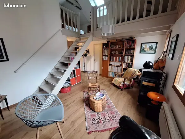 Appartement 3 pièces 102 m² 