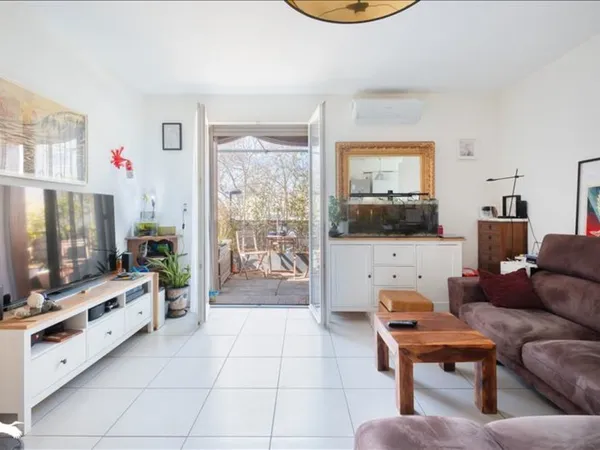 Appartement de 3 pièces principales 
