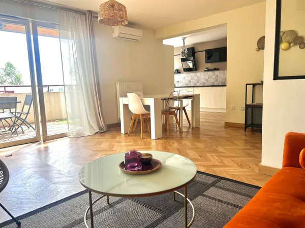 Appartement 3 pièces 77 m² 