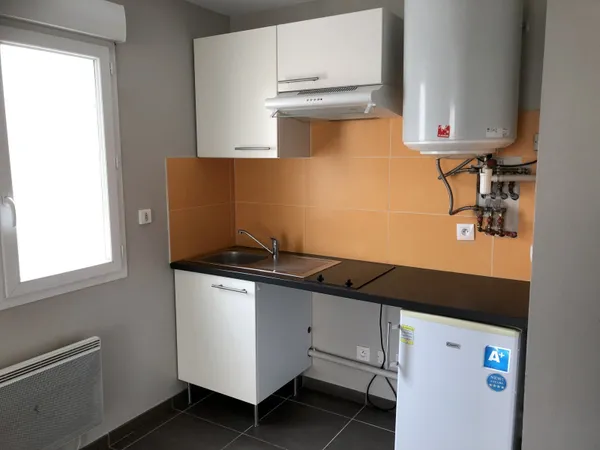 AVENUE DE MURET - Spécial Investisseur ! Type 1 loué 429.42 