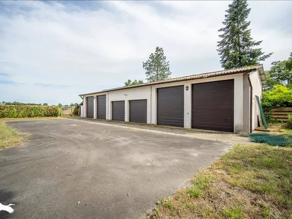 Immeuble 165 m² 