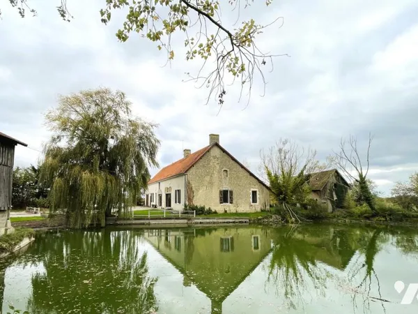 Maison 9 pièces 271 m² 