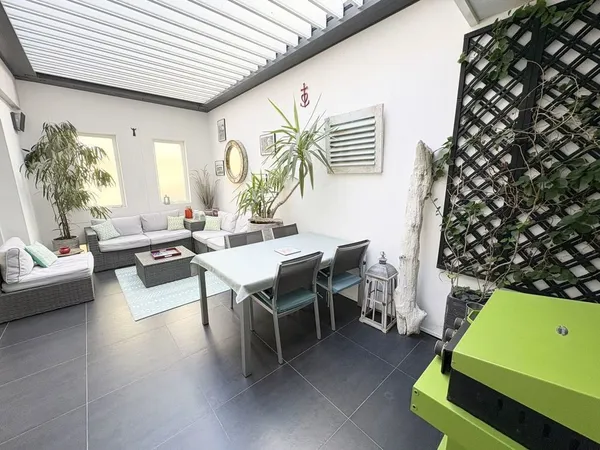 Maison de ville P4 + Garage Centre Ville 