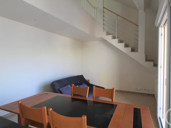 Appartement 4 pièces 81 m² 
