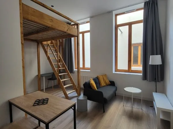 Studio refait à neuf 