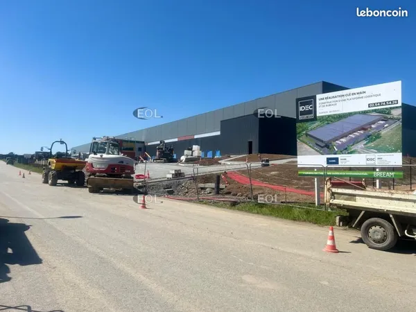Local logistique 15 264 m² 