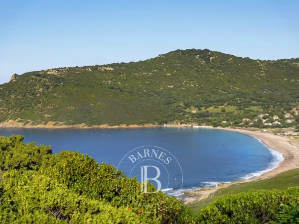 Exclusivité, Costa di Villanova, Villa contemporaine vue mer pan 