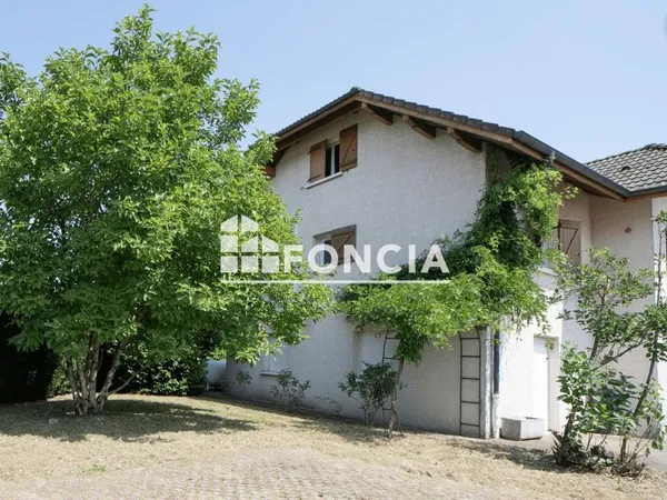 Maison 6 pièces 193 m² 